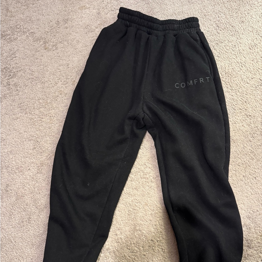 Black Comfrt Sweatpants